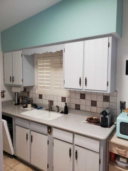 Second view of kitchen before starting the makeover.